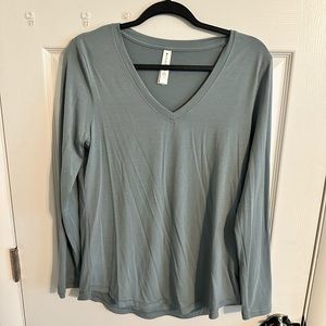 long sleeve athleta top